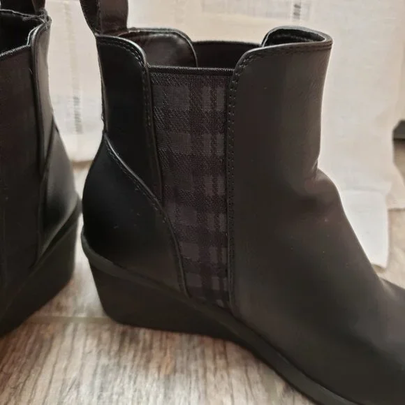 SALE Muk Luks Oxford wedge ankle booties 6.5 black - Picture 3 of 13